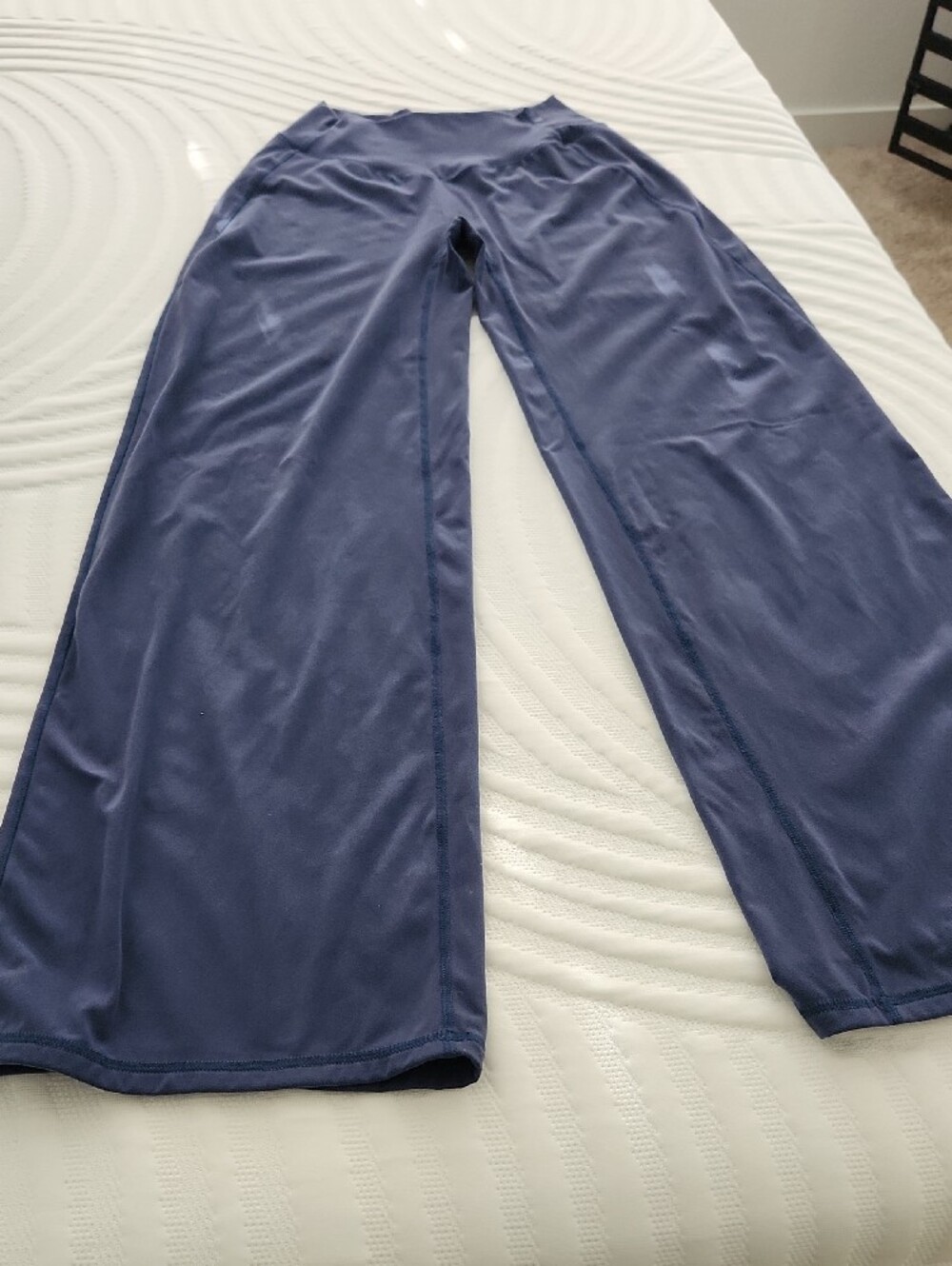 BuffBunny Navy Wide-Leg High-Waist Leggings - Picture 5 of 5